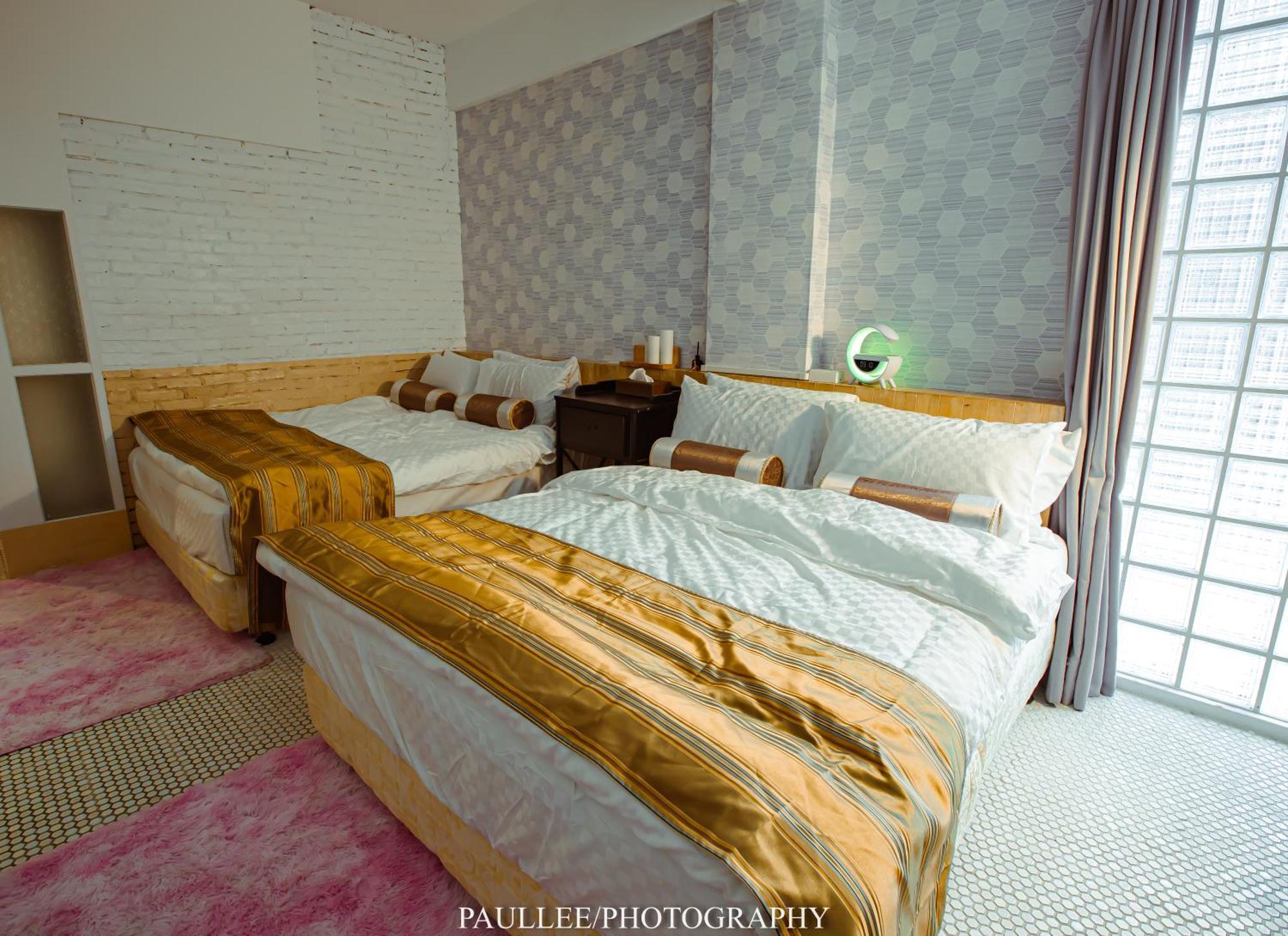 白狗公寓amo B&B市區金三角 東大門夜市 Hualien Exterior foto