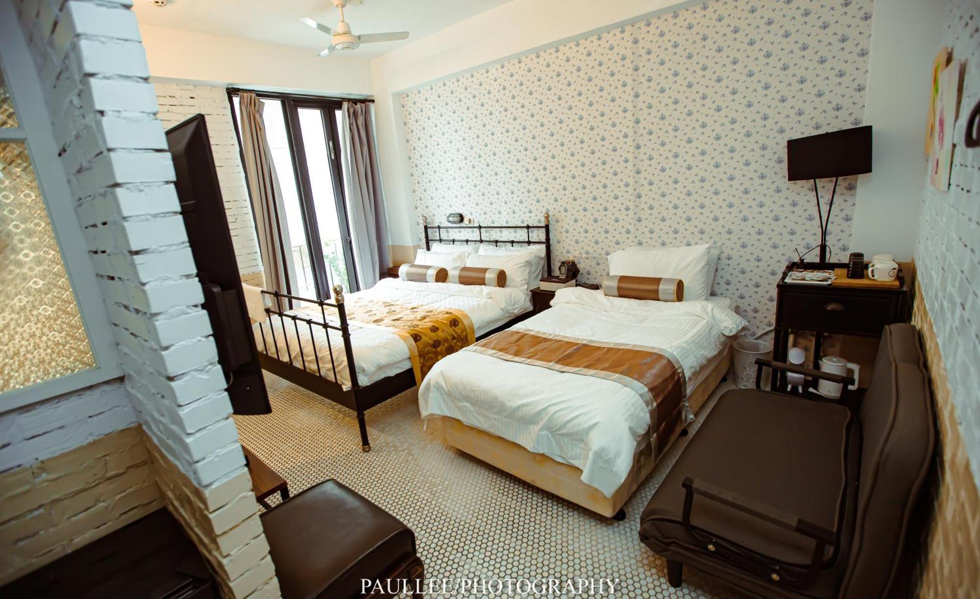 白狗公寓amo B&B市區金三角 東大門夜市 Hualien Exterior foto
