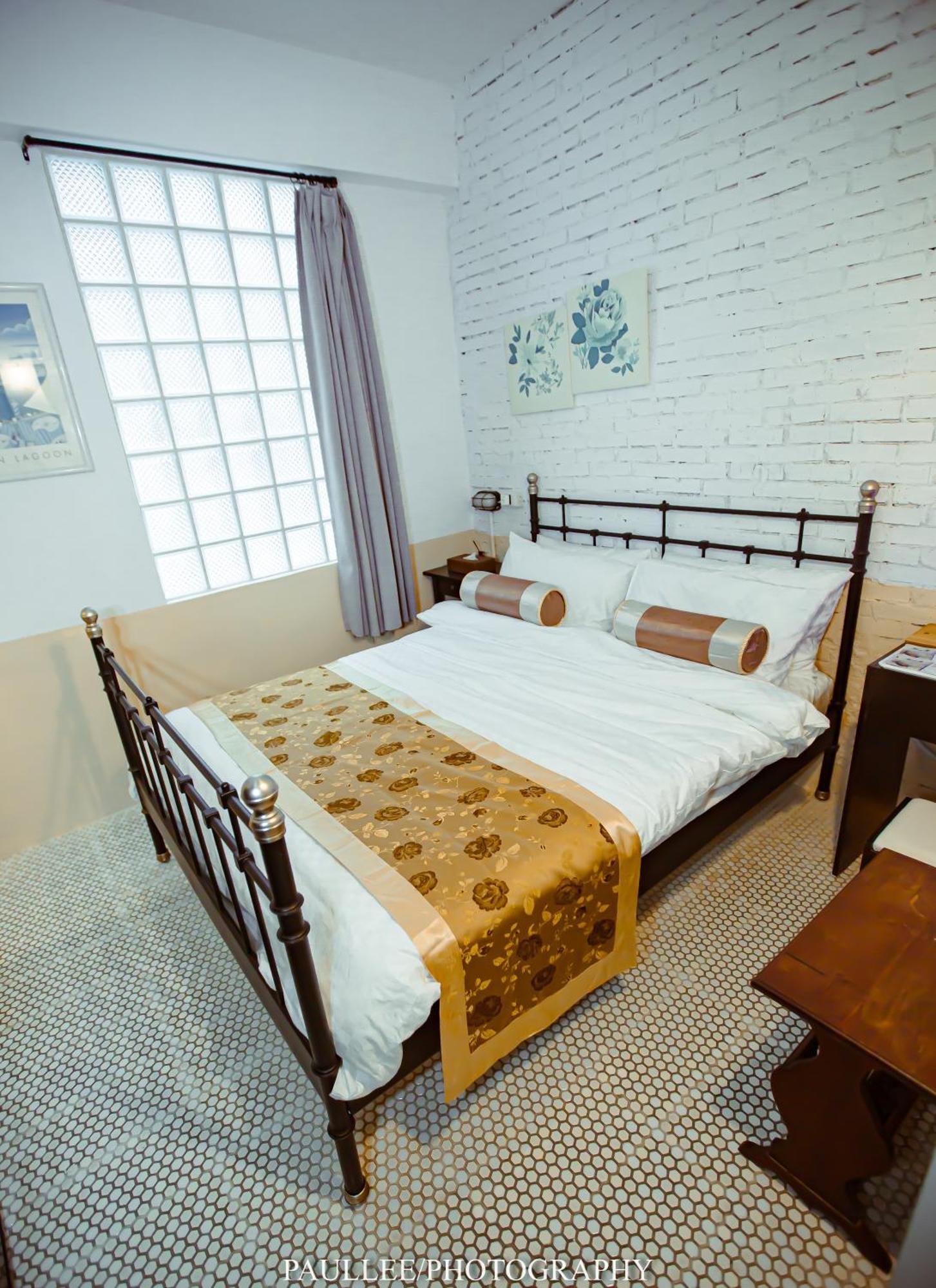 白狗公寓amo B&B市區金三角 東大門夜市 Hualien Exterior foto
